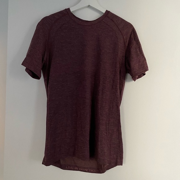 Any 2 Lululemon Metal Vent Tech Short-Sleeve Shirt (S) - Picture 5 of 7